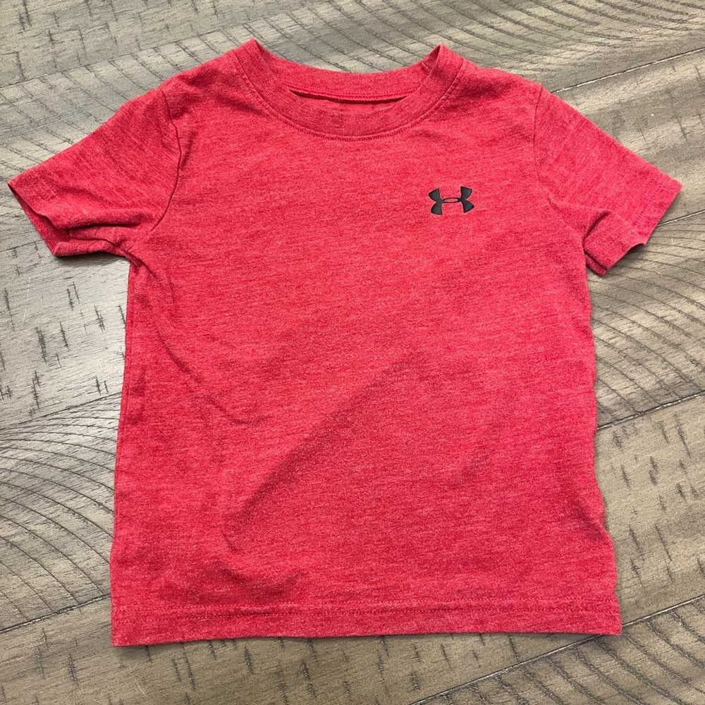 Under Armour Red Short Sleeve Athletic Tee